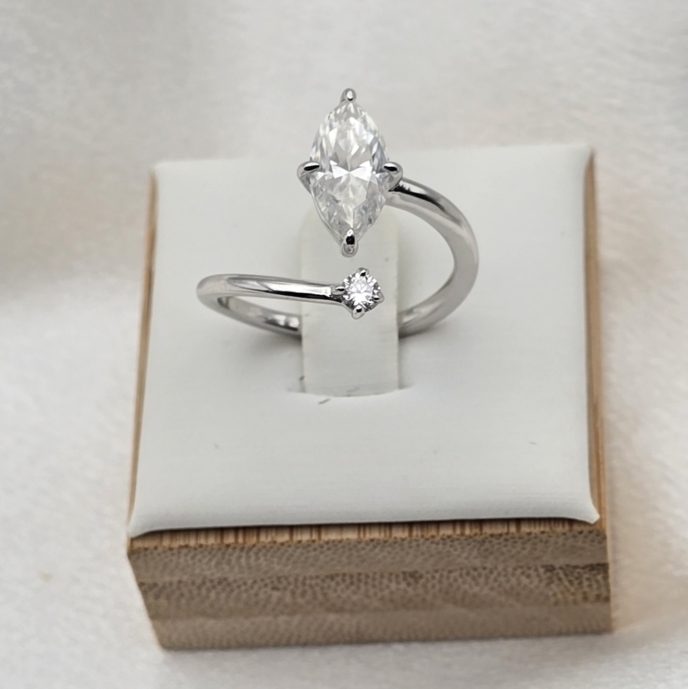 Sterling Silver 925  Toi et Moi Moissanite Ring
